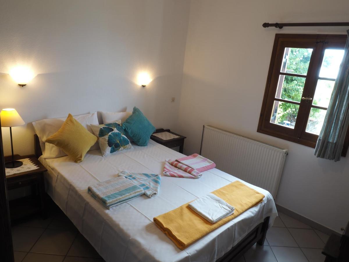 Felitsia Apartments & Studios Agios Ioannis  ภายนอก รูปภาพ