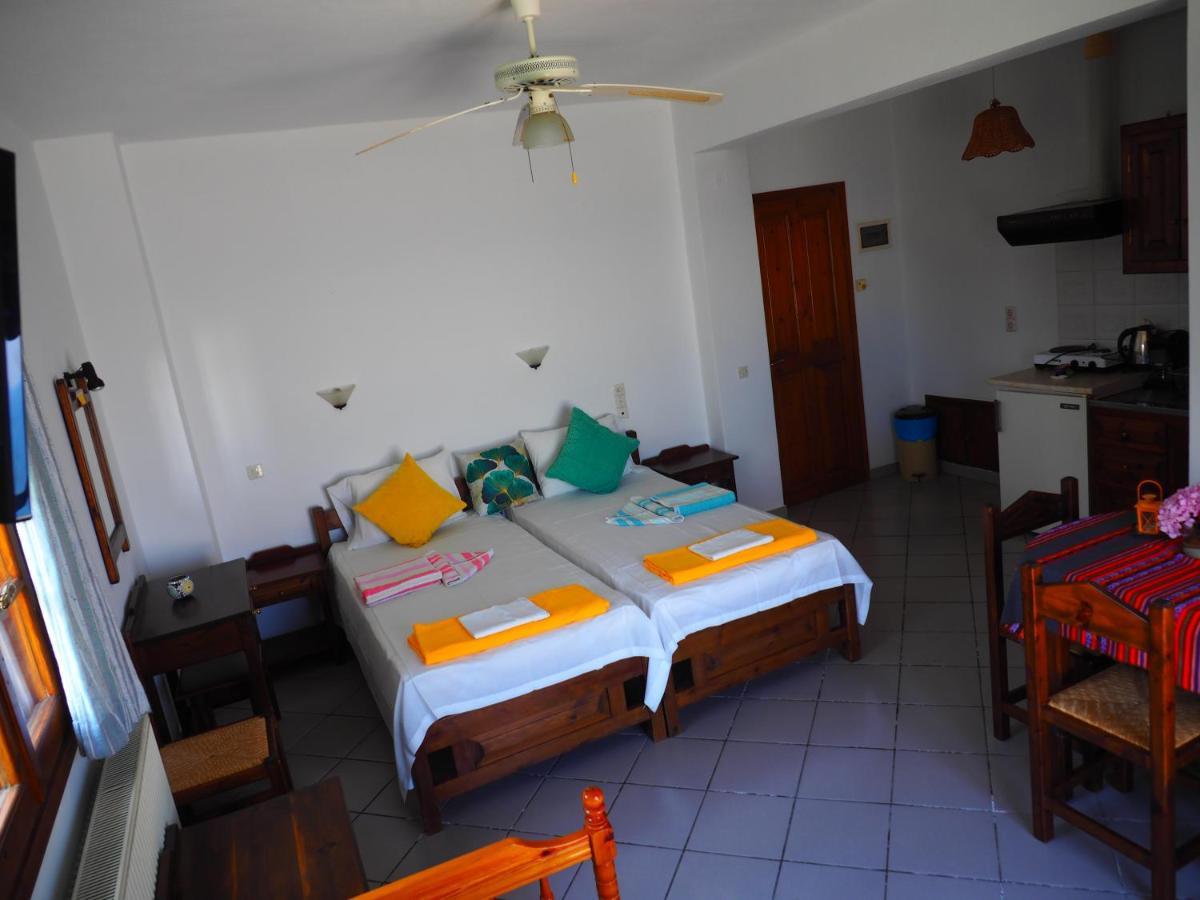 Felitsia Apartments & Studios Agios Ioannis  ภายนอก รูปภาพ