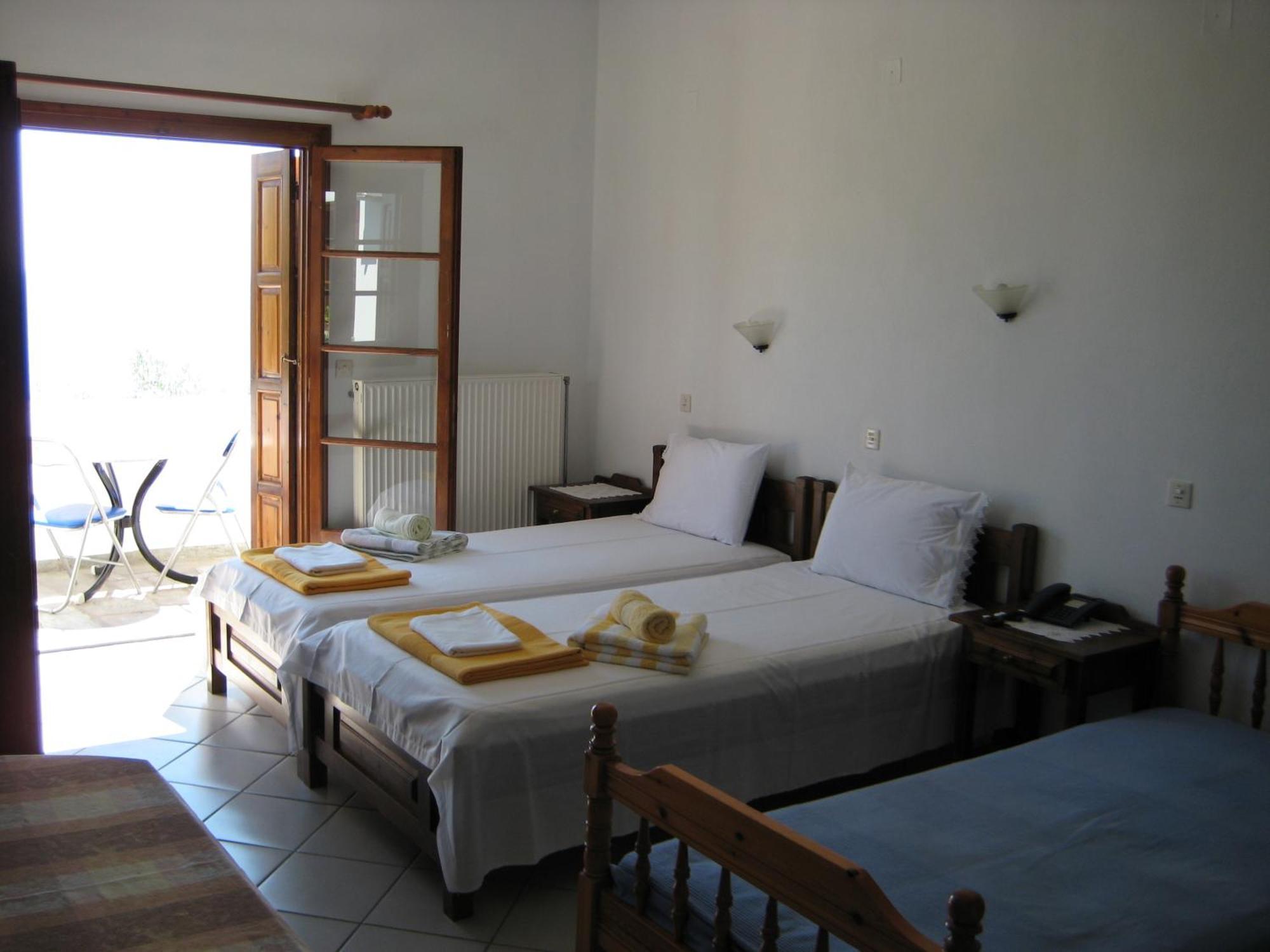 Felitsia Apartments & Studios Agios Ioannis  ภายนอก รูปภาพ